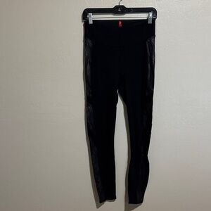 Spanx Leggings size medium